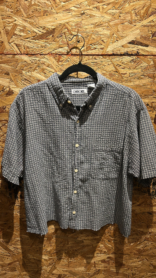 Men’s Cherokee Navy Plaid Button Up (Cropped) L