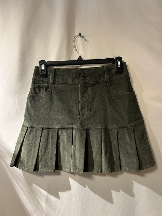 Hollister High Rise Army Green Corduroy Pleated Skirt XS