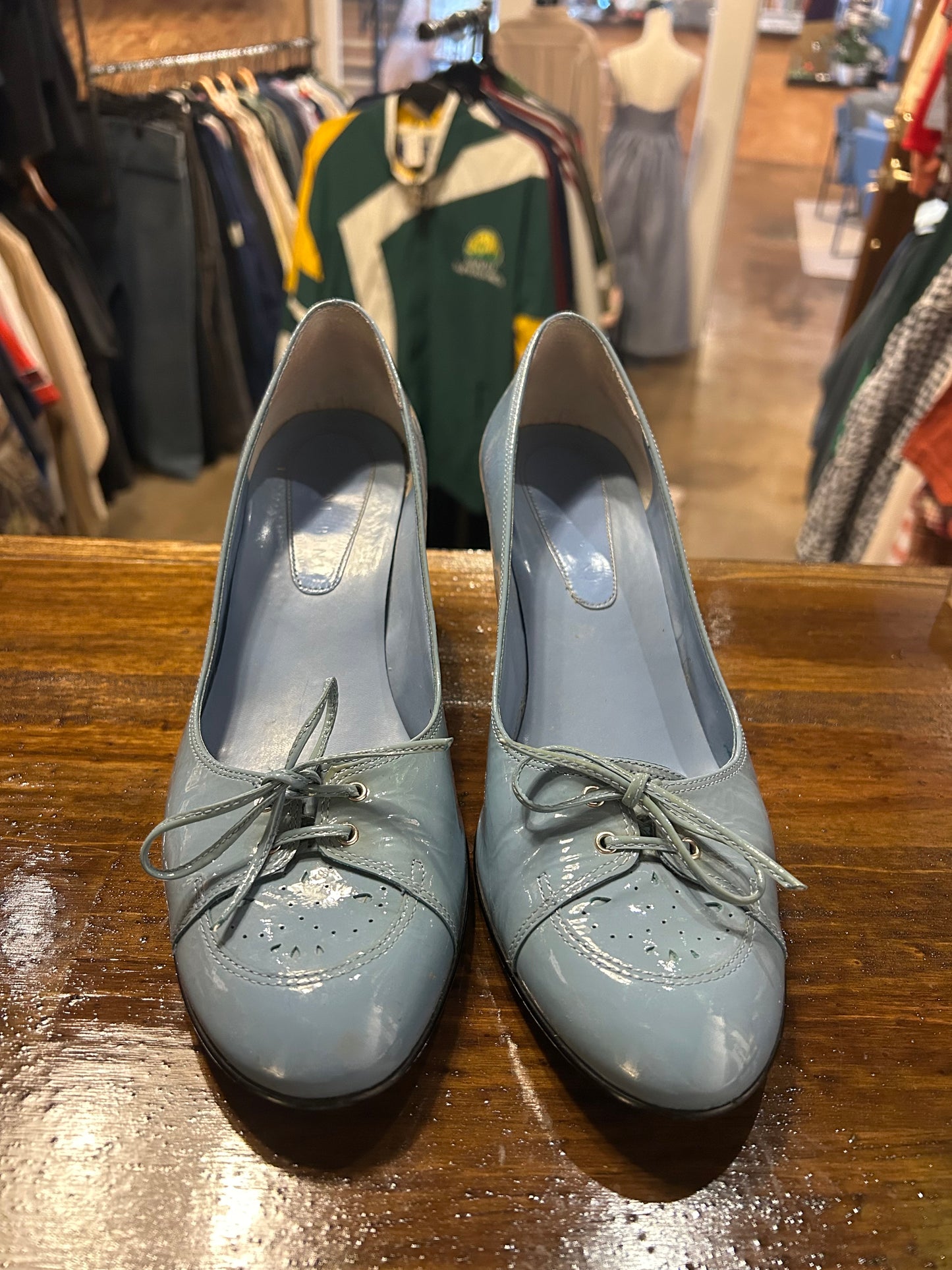 Gianni Bini Baby Blue Leather Kitten Heels with Bow Detailing