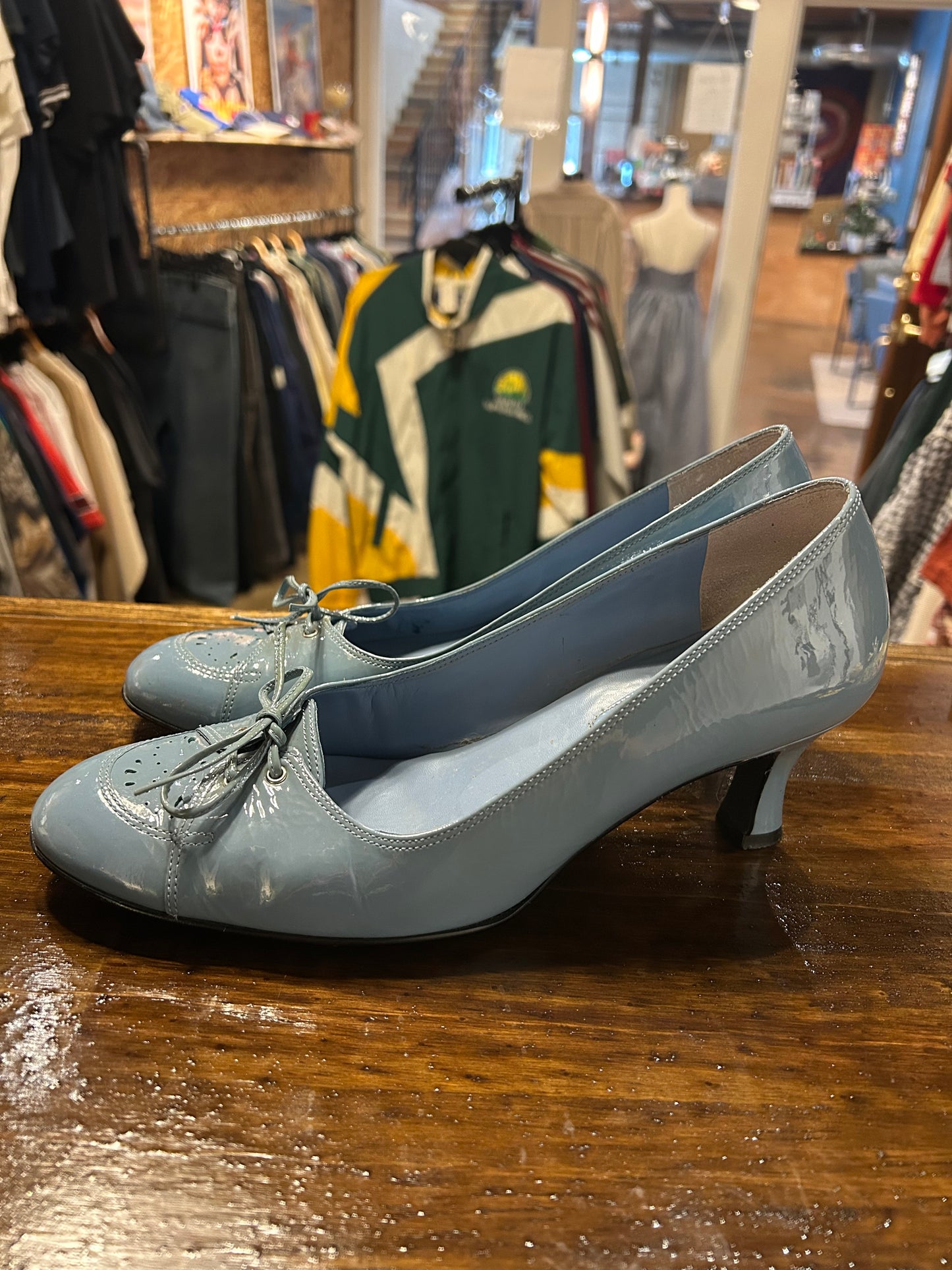 Gianni Bini Baby Blue Leather Kitten Heels with Bow Detailing