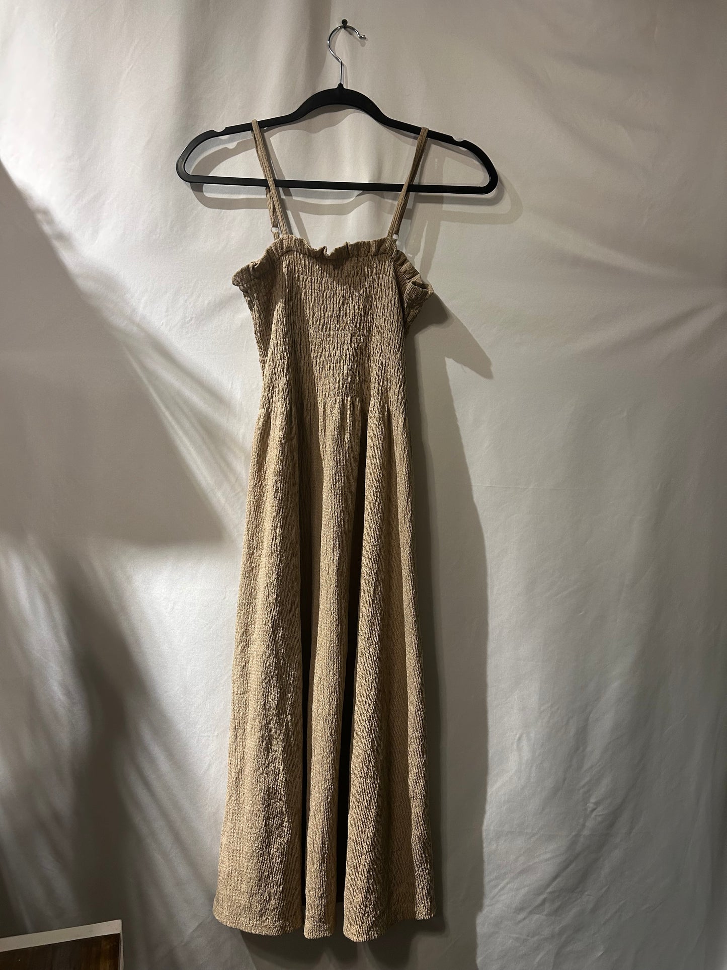 H&M Smocked Crinkle Tan Midi Dress S