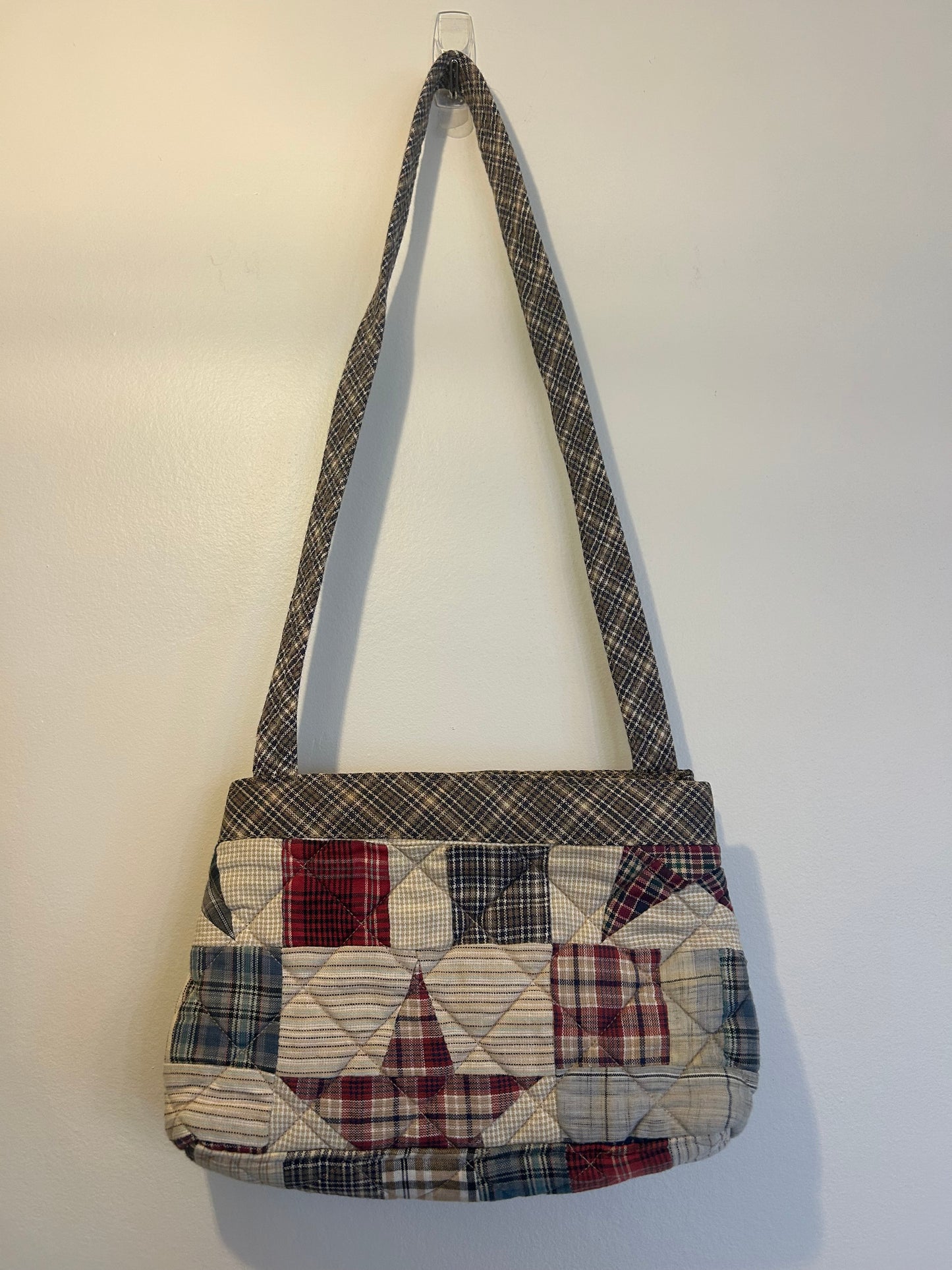 Quilted Star Shoulder Purse