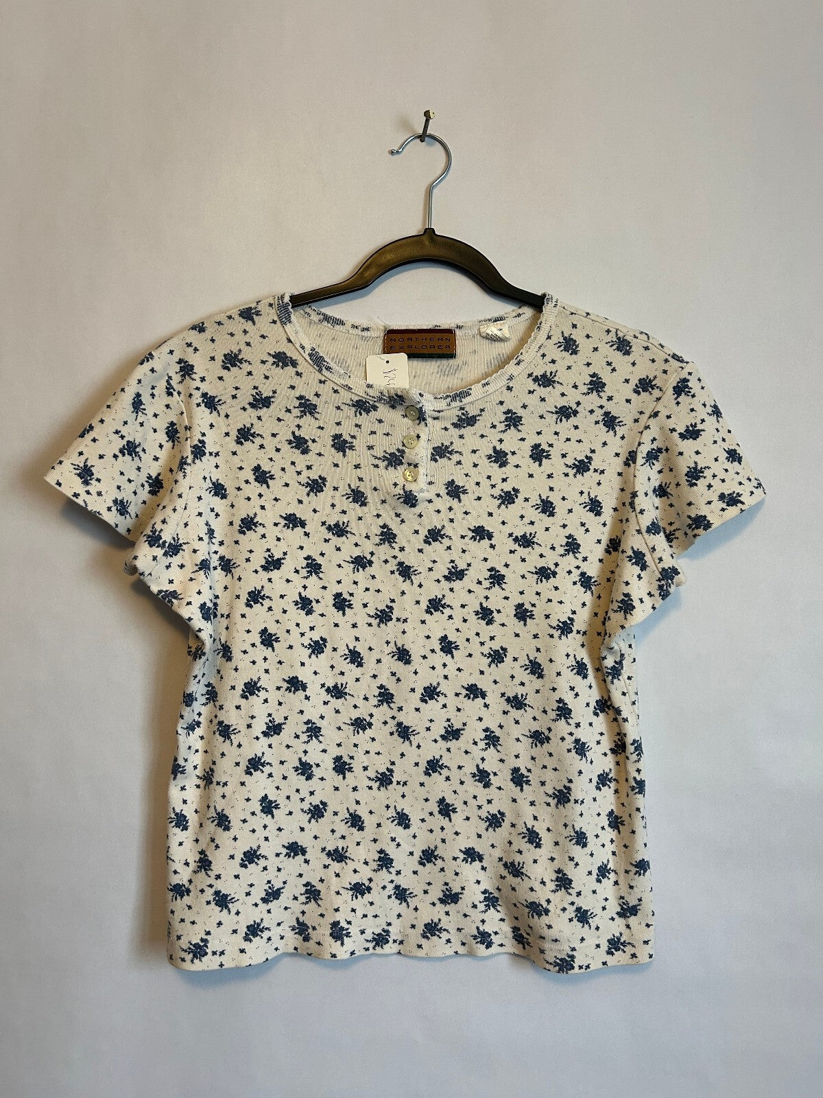 Northern Reflections Floral Henley T-Shirt M