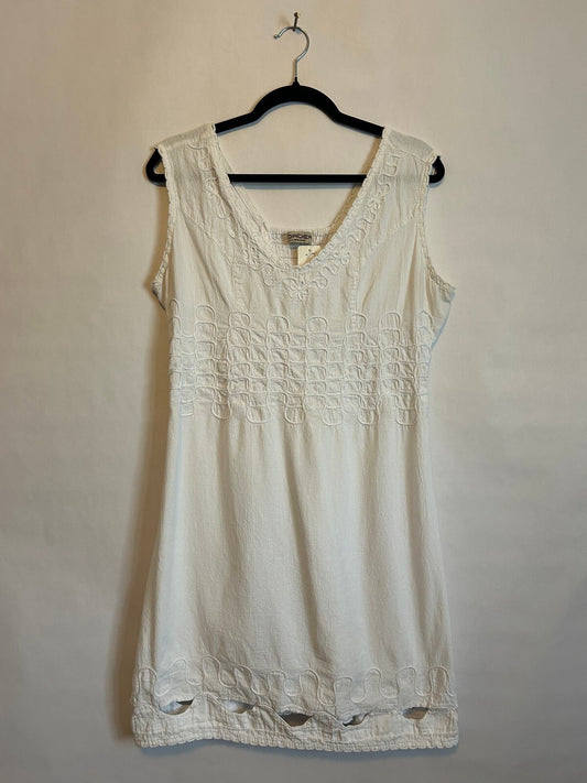 Forber White Embroidered Bohemian Cut-Out Sundress M/L