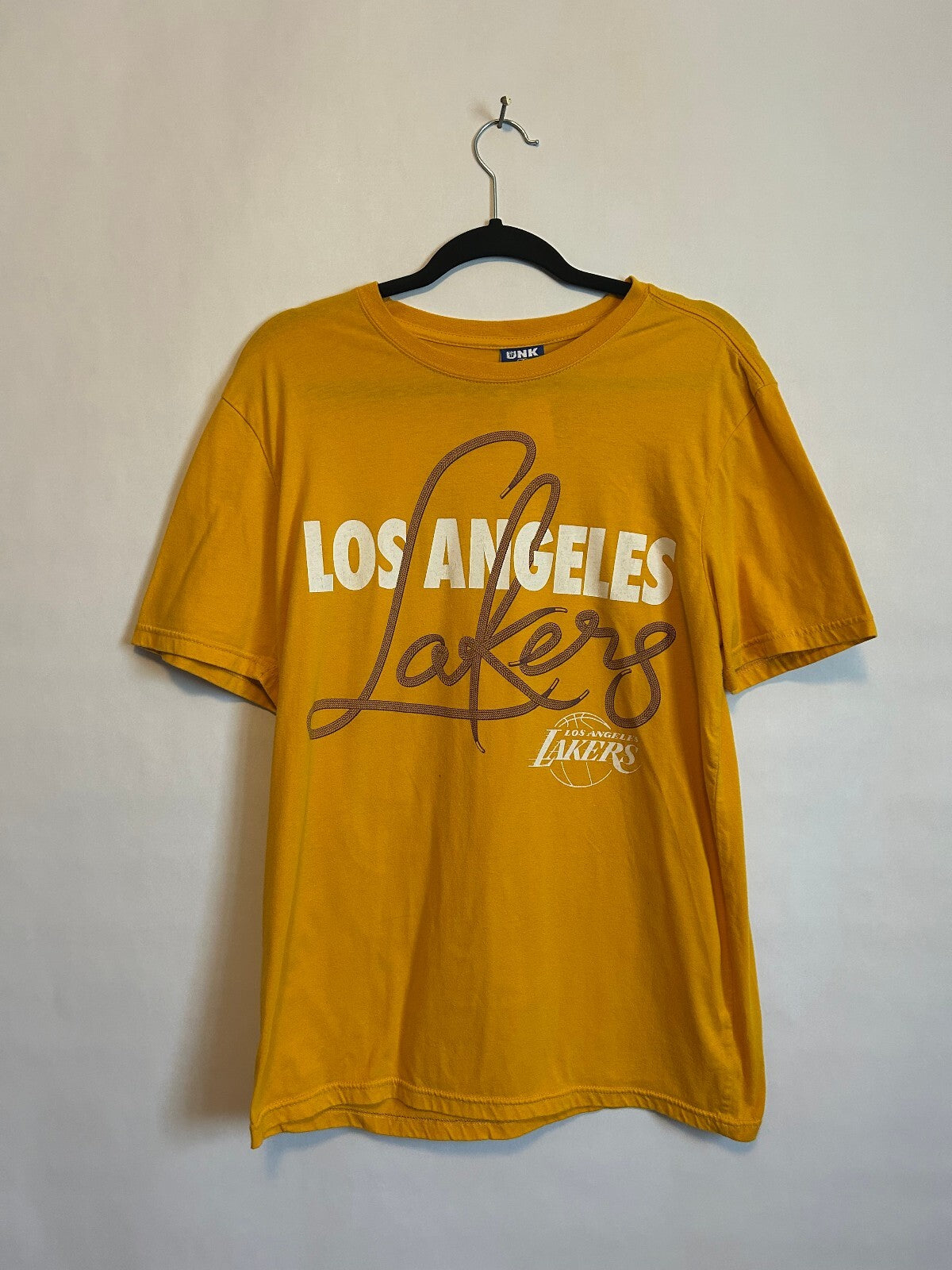 NBA Lakers Shoelace Design T-Shirt L